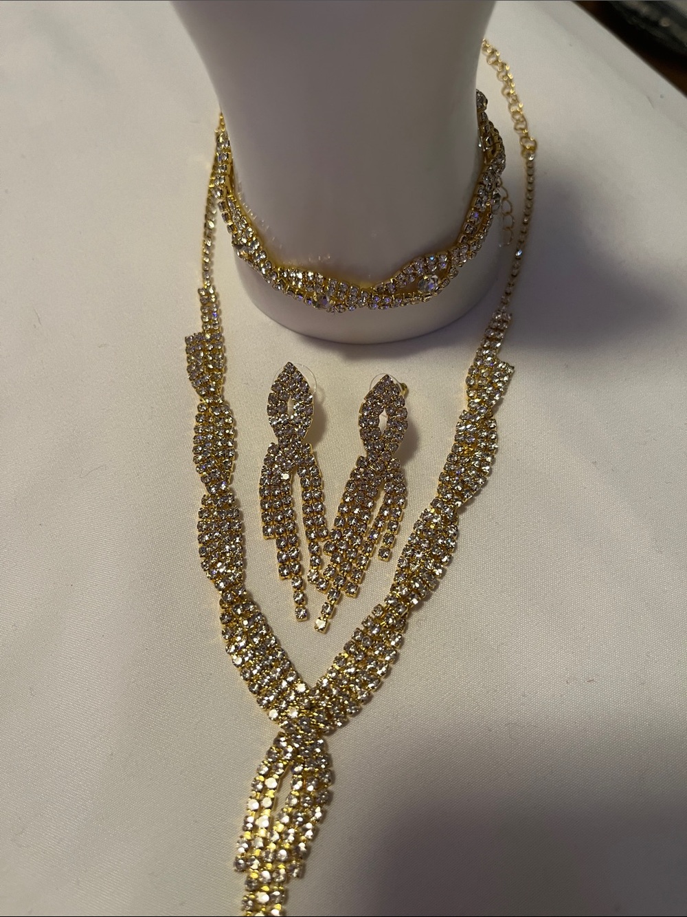 Gold Crystal Necklace, Bracelet & Earrings Set NWT - Picture 2 of 3